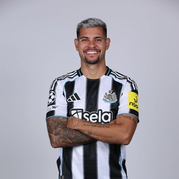 曼晚曼联渴望引进布鲁诺吉马良斯主要有三个原因：•拥有丰富的英超联赛经验•优秀