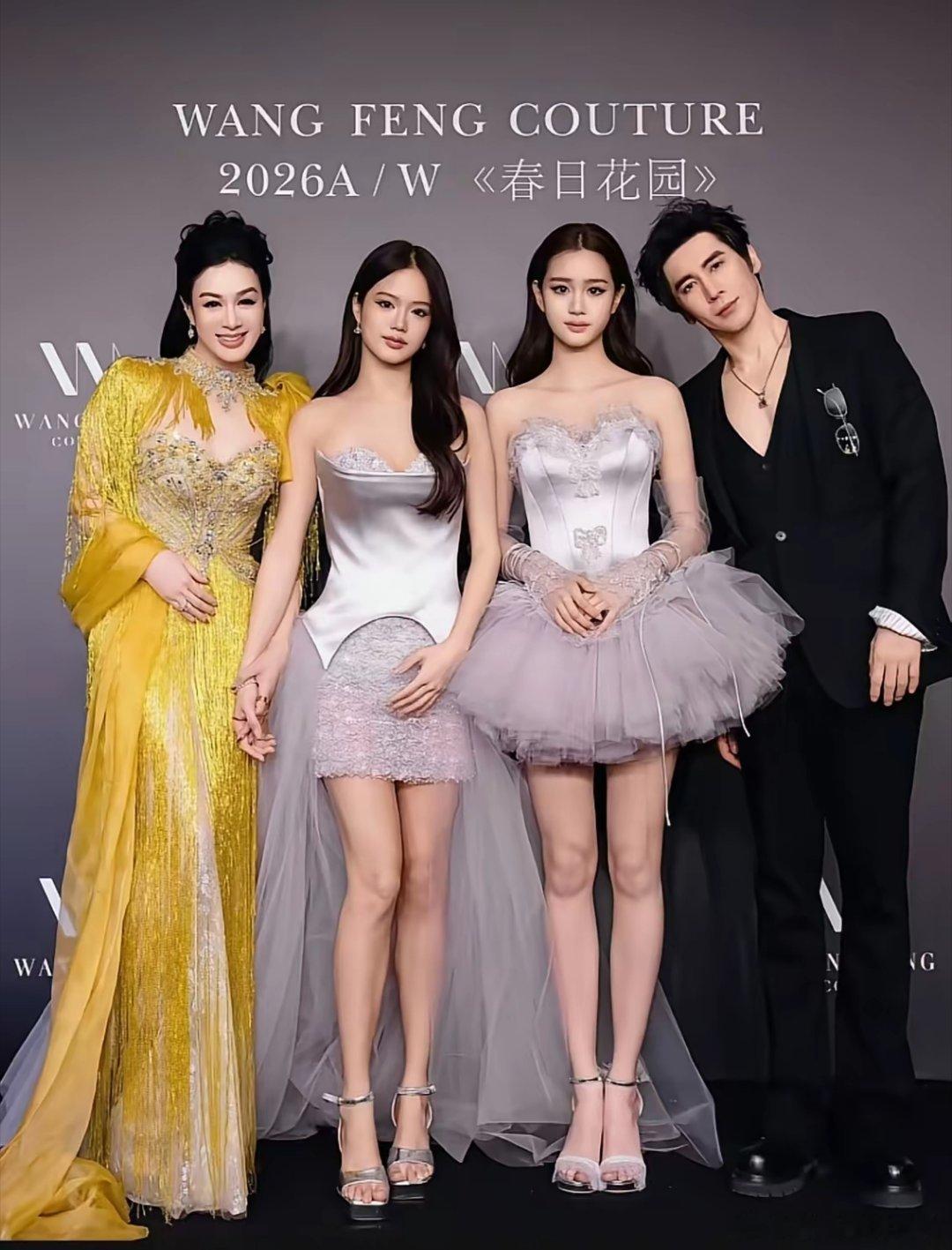 我表姐是个二婚带娃的女性，她看了张伦硕跟张泉灵的采访，说了一句令我感到很震惊的话