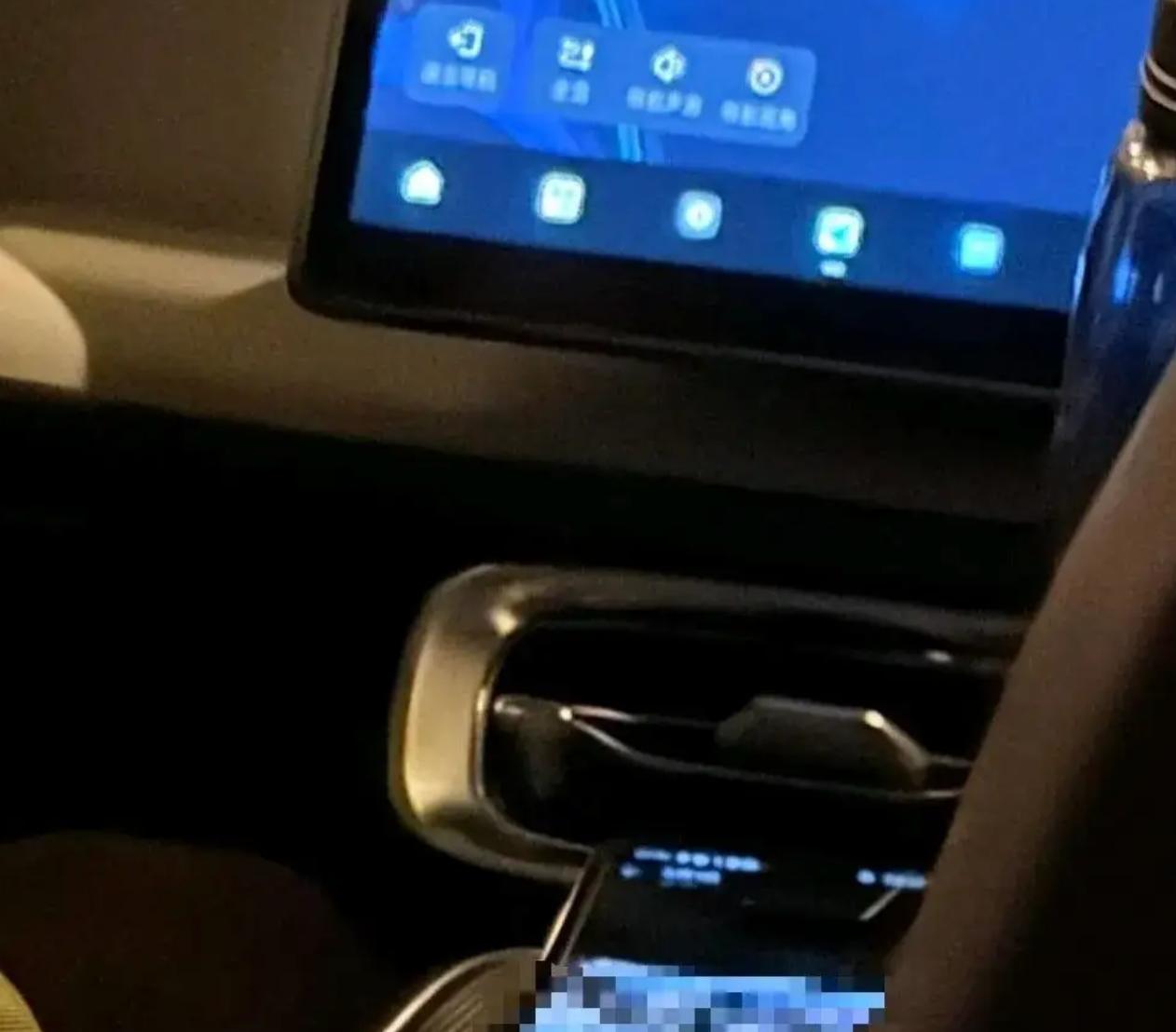 "细思极恐！"4月27日，福建福州，女子深夜搭乘网约车，遭遇惊魂时刻：车牌号不符