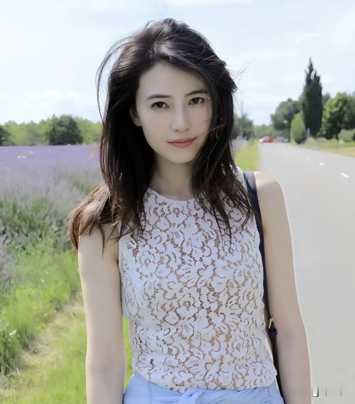 高圆圆这种标志性的大美女就是客观的漂亮，所以主观性的审美也改变不了她就是大美女的