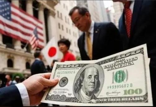 “中国不会抛售美债”，美财长刚嚣张直言，表示中国真的不敢抛售美债，便被狠狠给他上