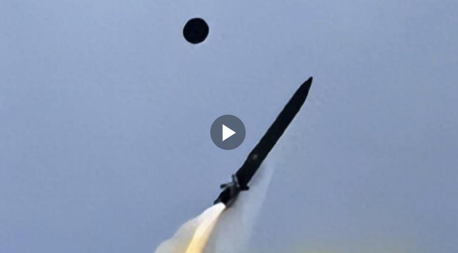 中国黑色导弹上空，整个美西方都该睡不着觉了 根据央视消息，8月25