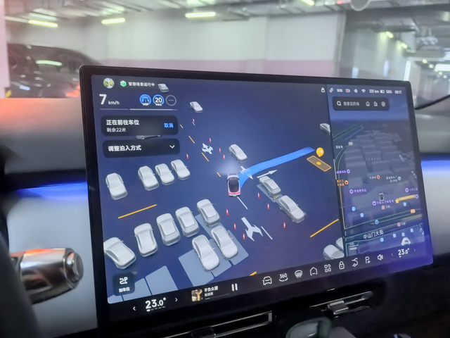 辅助驾驶用过的都说好小鹏P7加累计行驶里程34393公里，智驾11213公里，