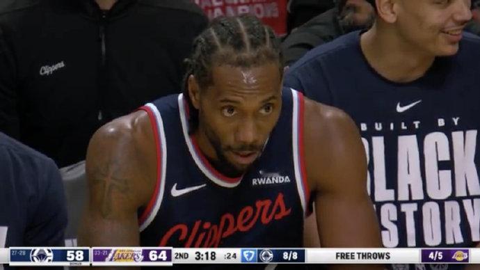 伦纳德单节19分，累的呼哧带喘~快船第二节能和湖人咬住比分，可以说是小卡一个