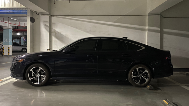 十一代雅阁开了一年多的十一代雅阁，最近出来十一代半，可能心态比较稳，还是越来越