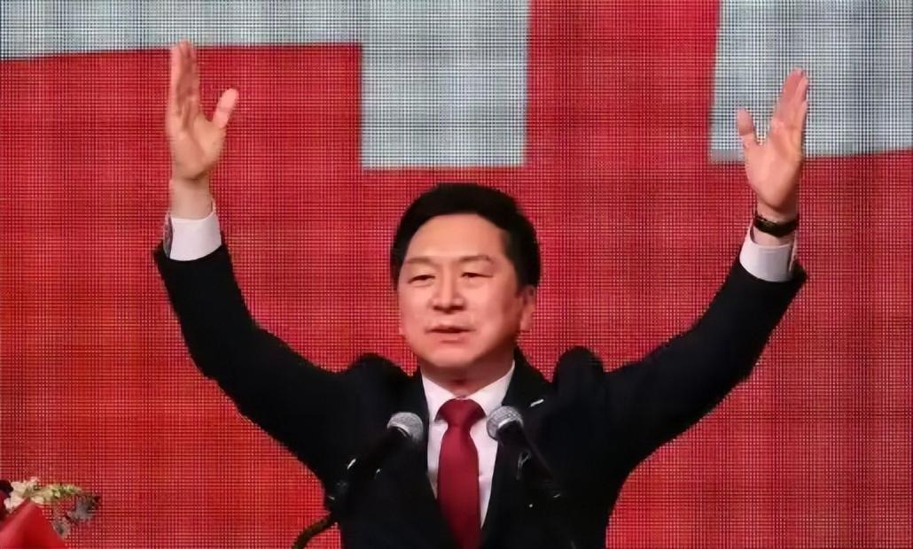 15个人，4天3夜，机票订好了，行程确认了，北京也安排好了接待。韩国国会代表团就