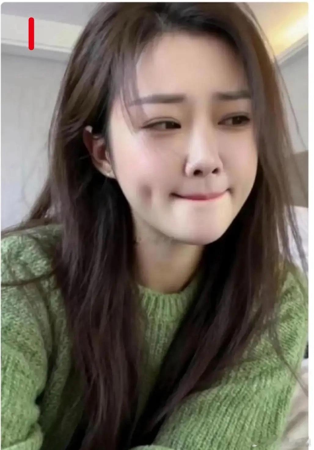 单纯第一眼感觉，你觉得跟谁出去玩最开心？