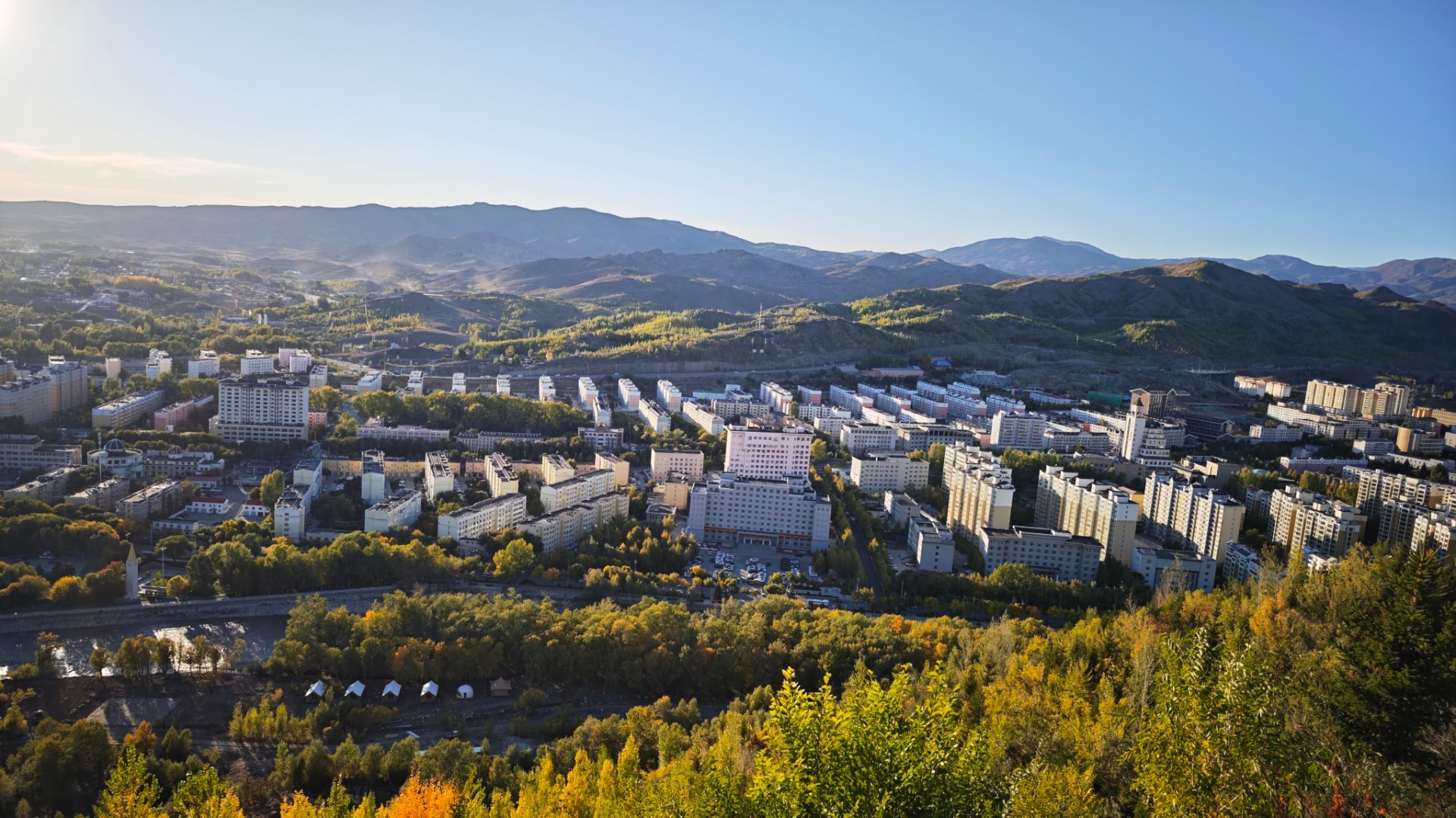 阿勒泰市区全景图​​​