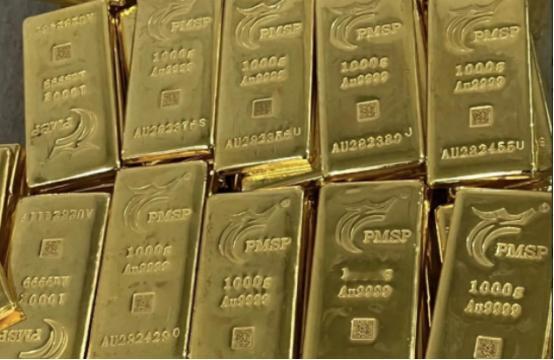 15万亿瞬间蒸发！特朗普终于动手：这是一场针对中国的金融屠杀？ 1月29号还