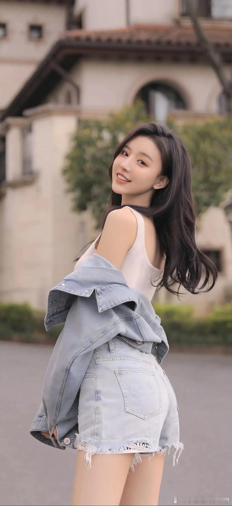 生肖龙76年的朋友们，2026年马年运势揭秘🐎迈入2026年，76年龙宝们的整