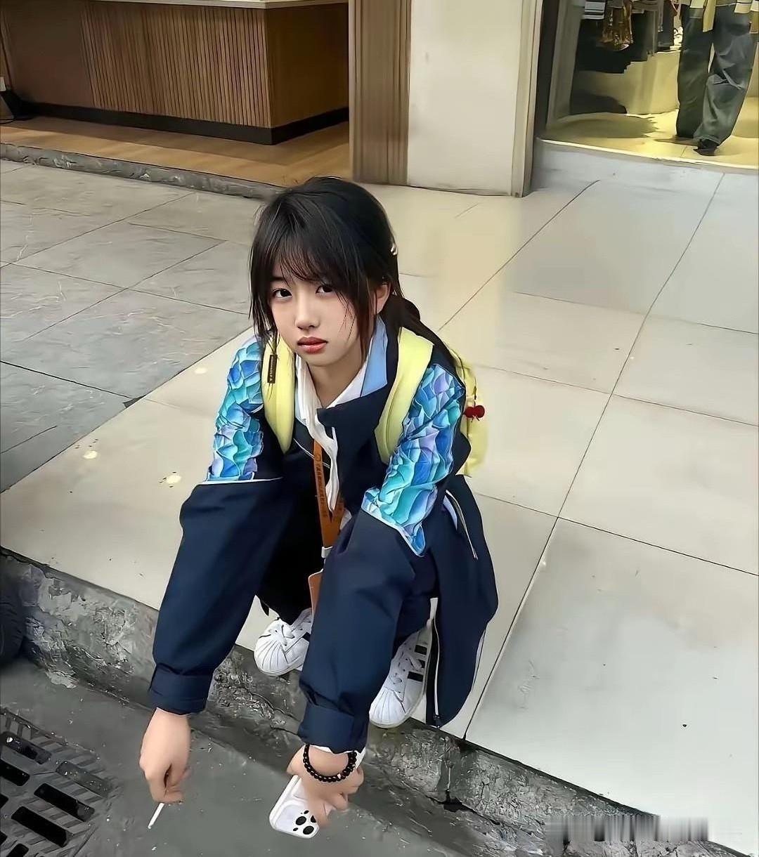 如果你是她家长，她是你的女儿，你会怎么做？