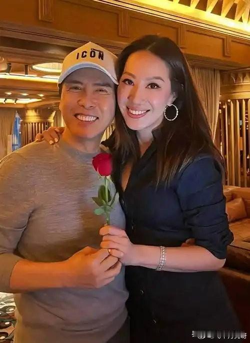 读书真的有用不信你看甄子丹老婆明明什么都不懂，作为公众人物的家属更应该谨言慎