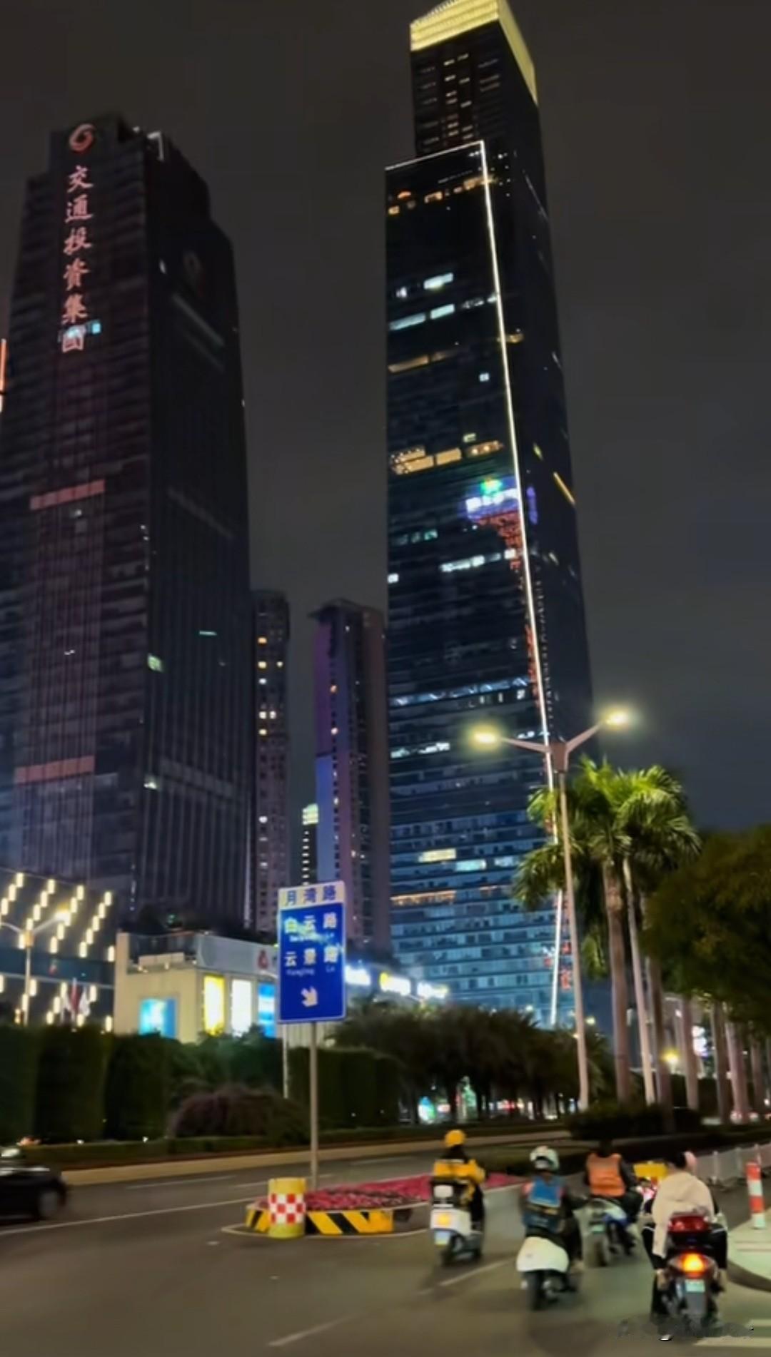 南宁这次对流动摊点不再是说说而已了，好多道路开始通畅了！最近几天发现南宁