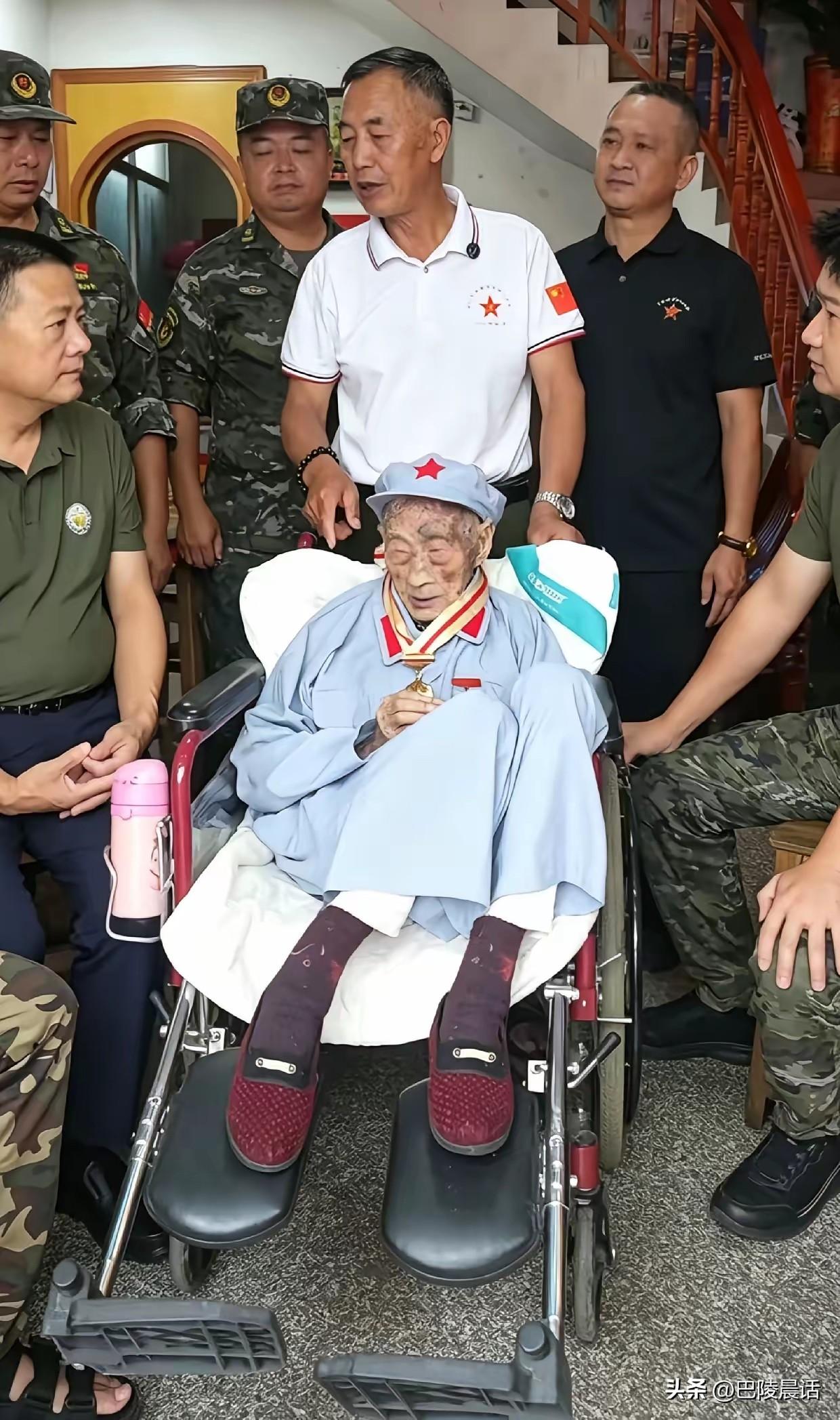 看到女红军邱四嫂已经112岁高寿之后，一些网友都疑惑不解，因为他们发现老红军这个