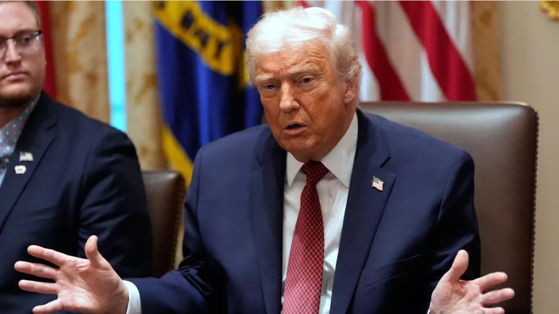 美对台巨额军售落地，不到48小时就发布通知：中国抛售118亿美债；最近，中美