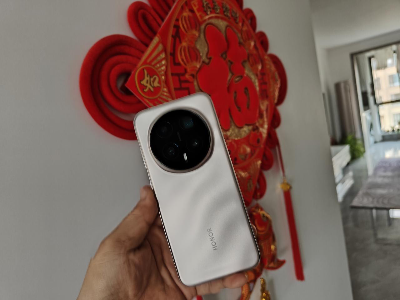 Magic8Pro首发冲了，用了大半年，不吹不黑，不拉不踩的说几句心里话！因