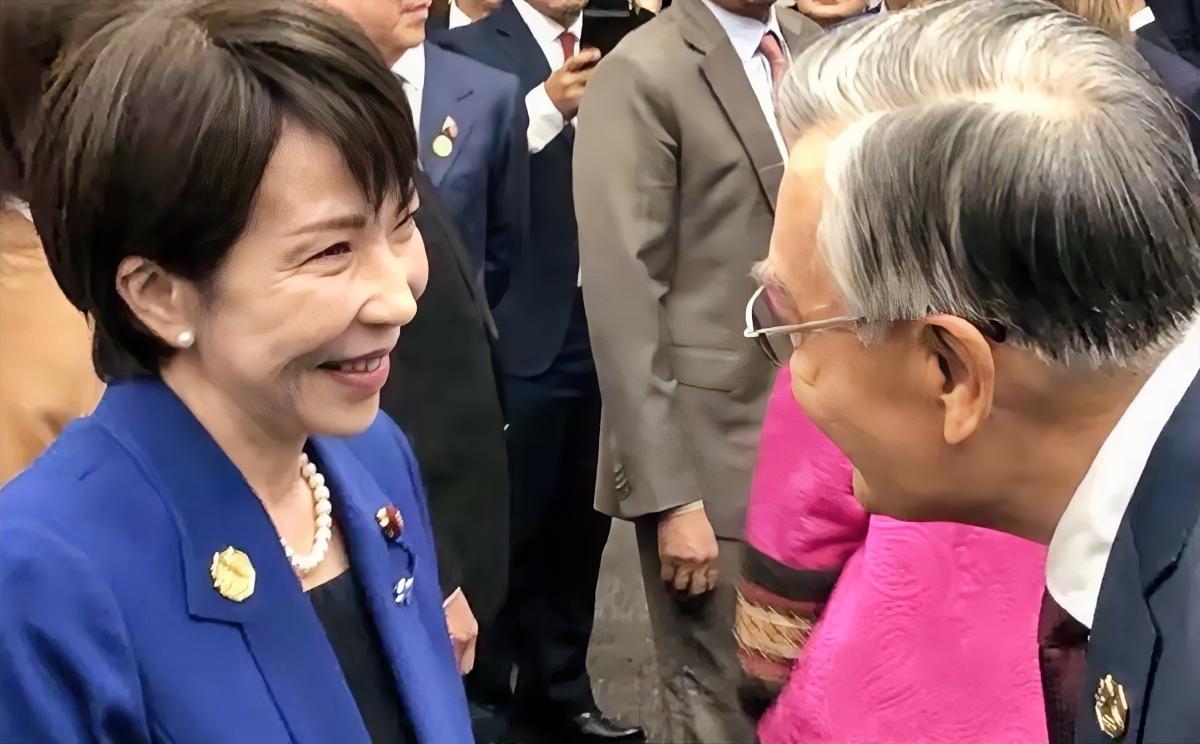 不出意外，高市早苗依旧我行我素，她又发表了错误言行，其实这也是有迹可循的，从