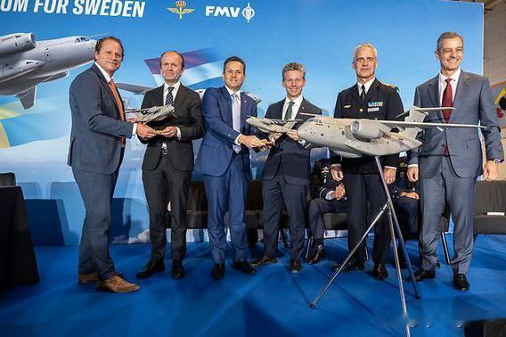 ✈️🇸🇪🇧🇷瑞典订购四架C-390千禧运输机10月6日，瑞典国
