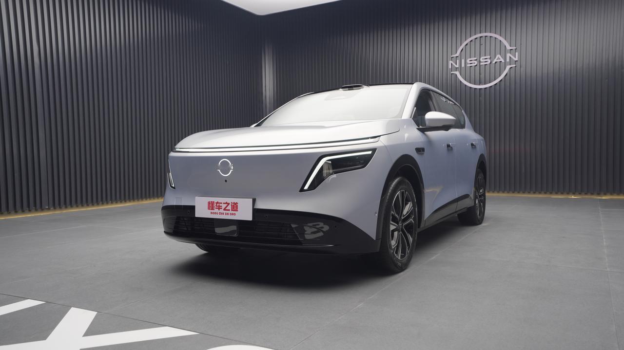 近日，懂车之道快讯，东风日产NX8实车正式亮相。作为东风日产新能源N序列中大型S