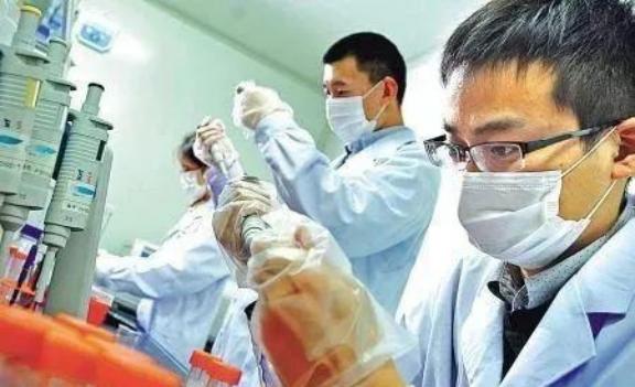 “身家8个亿”的北京协和医学博士冯唐，语出惊人：“如果想不得癌，少得癌，特别女生