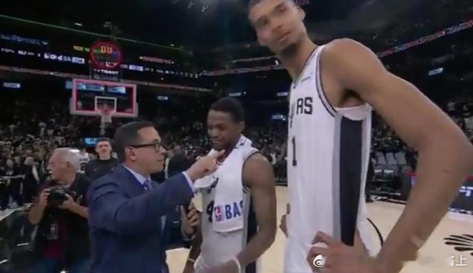 今日NBA季后赛西部首轮G5马刺（4）114-95（1）战胜开拓者，晋级半决赛。