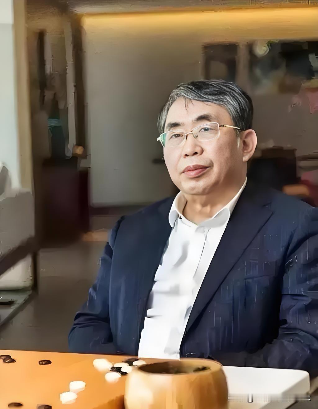 早在2013年，聂卫平就被确诊了直肠癌晚期，短短几个月就暴瘦40多斤！当时专家建