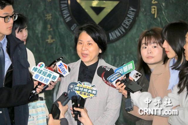 绿白合？民众党新科民代邱慧洳：对蓝绿开放态度台“中选会”1日公告台湾民众党6席