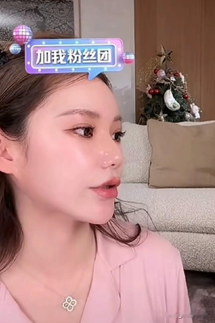 马筱梅是如何给孩子做胎教的？马筱梅直播时说，我觉得孩子天天听我卖货，他以后就