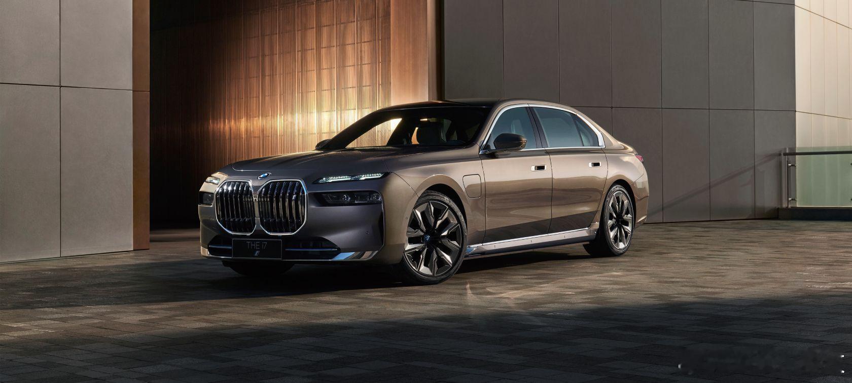 宝马中国降价只能说行业确实卷，看了下价格调整范围，旗舰和入门车型都有，降幅基本