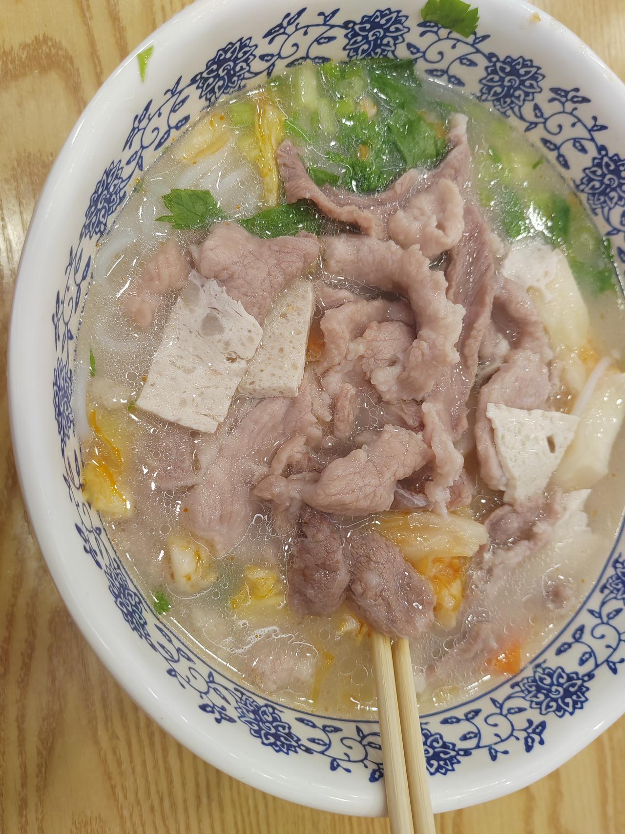 文旅对桂林有多重要，文旅管理对桂林有多重要？我问了一下豆包旅游对桂林经济的重