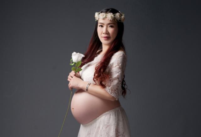 1月18号预产期, 提前2天39+4我的小宝贝就出生了, 传大家顺产好孕