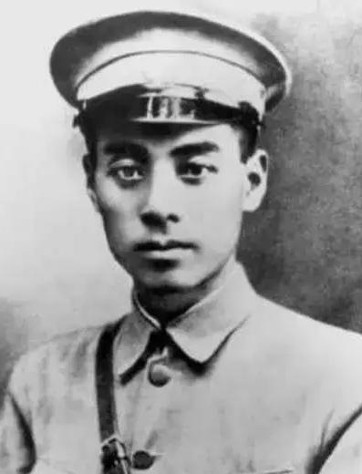 畅笑悬赏1927年7月末，南昌江西大旅社，作为起义的总指挥部。
