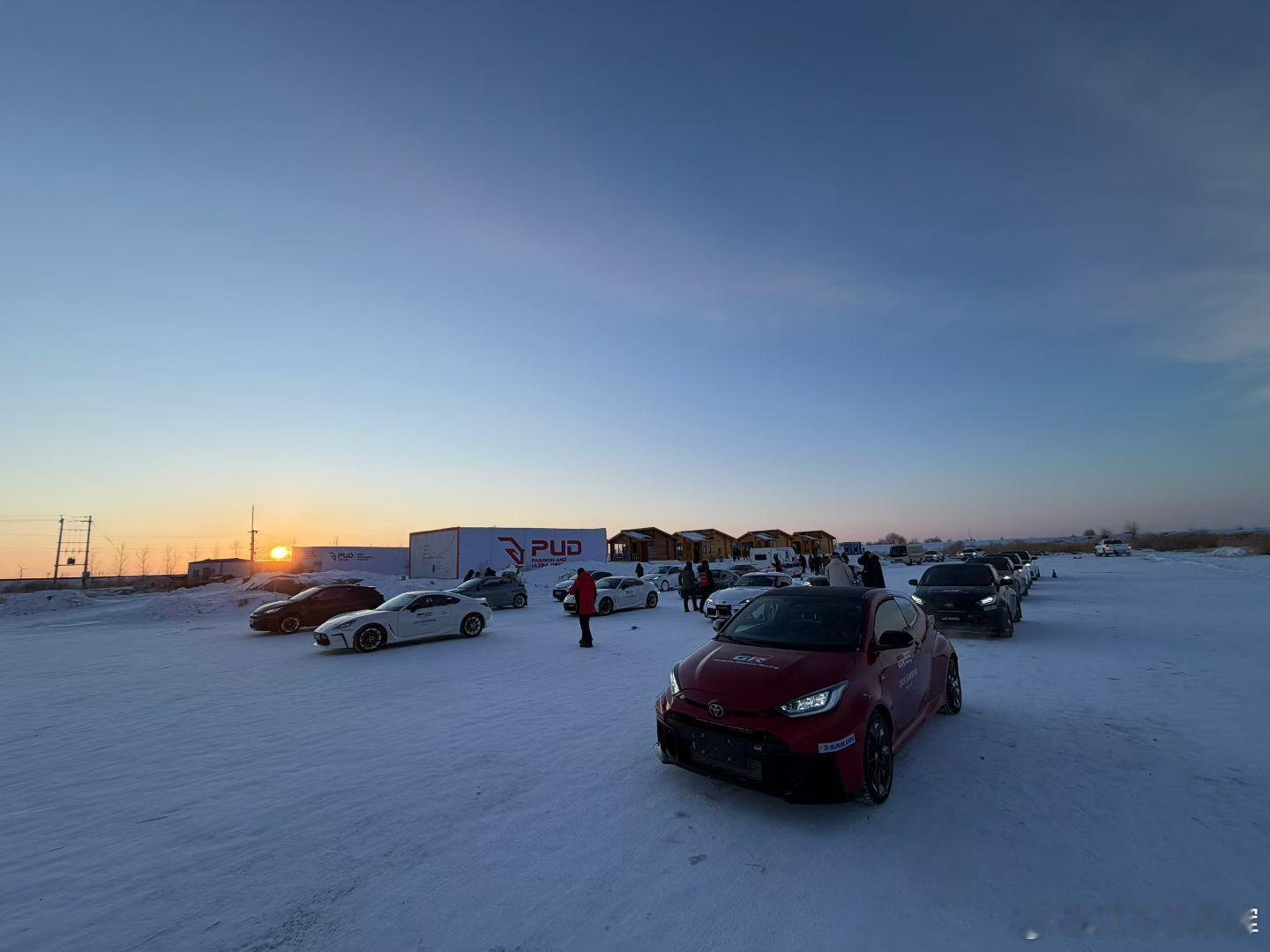 今天漂爽了GR86，GRYaris，Supra三台车都开爽了……