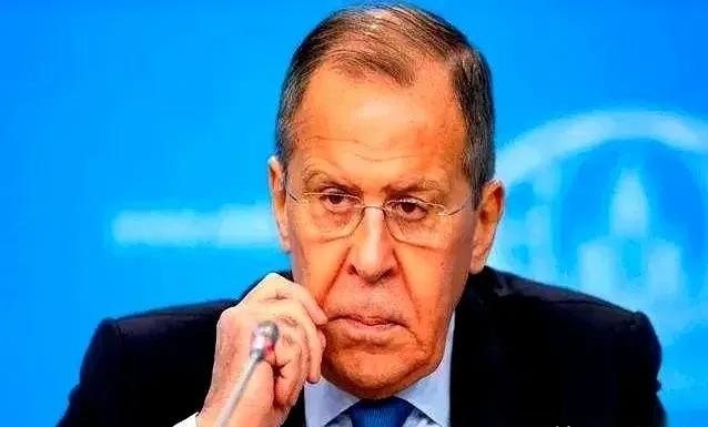 俄罗斯icon宣布2月6日，俄罗斯外长拉夫罗夫突然召开新闻发布会，直接甩出一