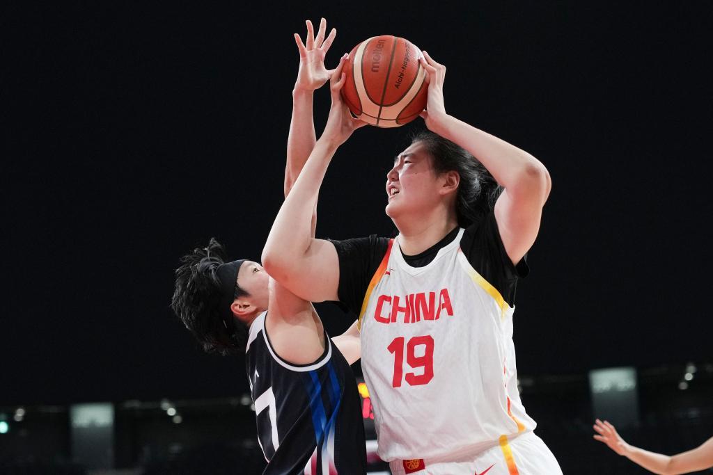 中国女篮也输了！宫鲁鸣会不会下课？竟然输给了多年不败的韩国！这样无缘冠军！女篮和