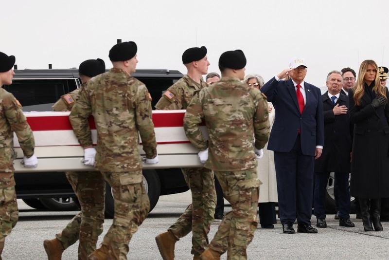 美媒爆料：不是不想打伊朗，是打不了，美军内部乱套了！根据美国全国公共广播电台