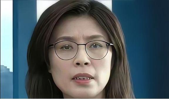 台湾问题这样解决最好！第一，宣布台军全部转民！第二，宣布解放军进驻台湾！第三