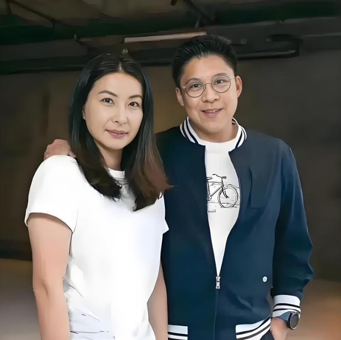 霍启刚有没有机会成为特首？其实从他现在的发展势头来看，机会还是很大的。香港立