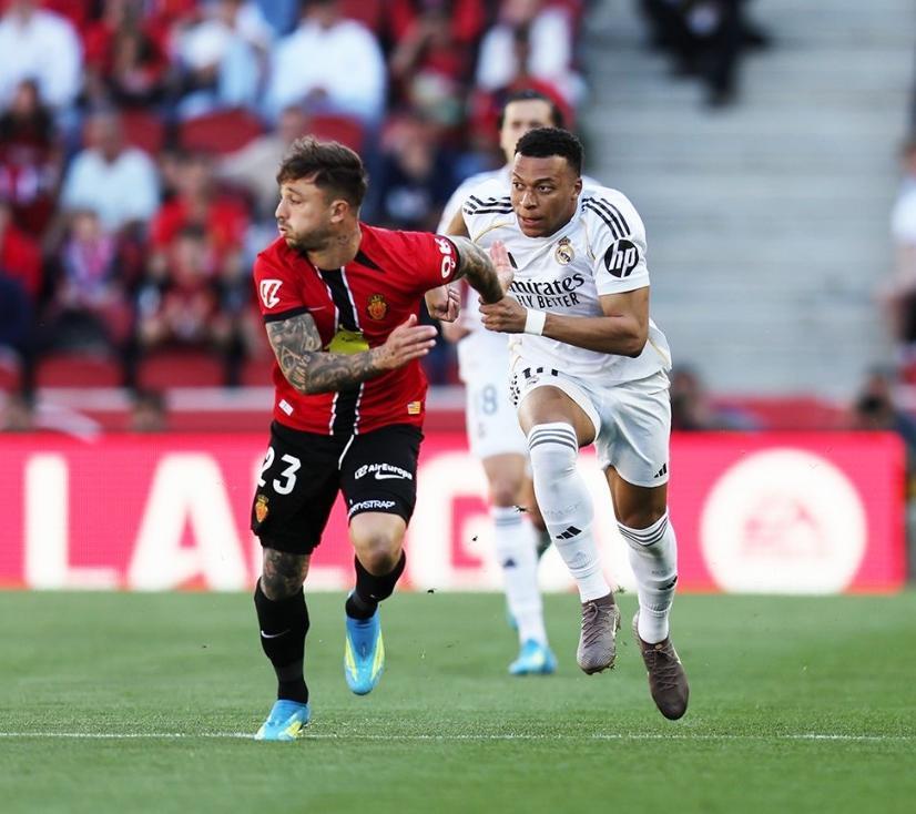 谁会拿今年的金球，姆巴佩还是凯恩？本赛季欧洲两个顶级射手姆巴佩和凯恩打出变态级