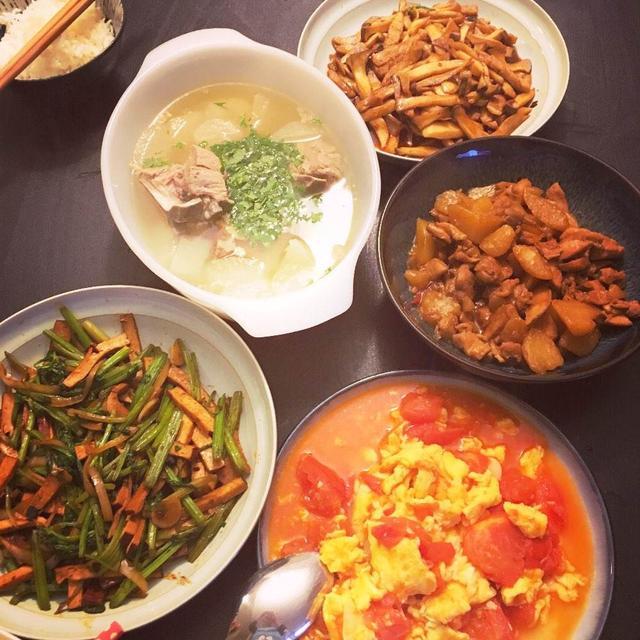 不吃晚饭可以更长寿? 养生专家: 当心, 这3种吃法越吃越短命!