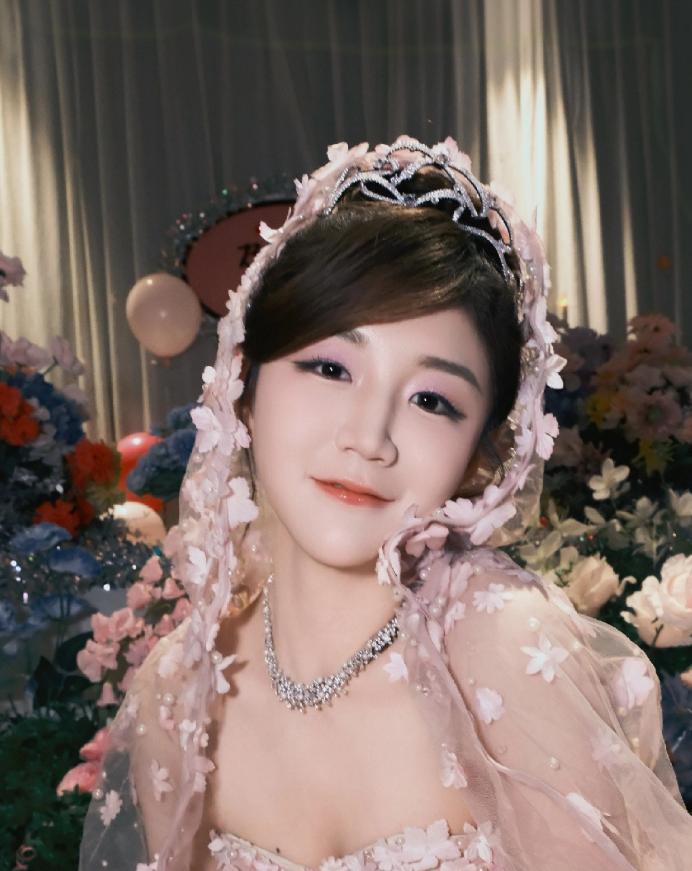 陈梦，高调回应！3月24日一大早，乒乓球奥运冠军陈梦，突然冲上了高位热搜，原