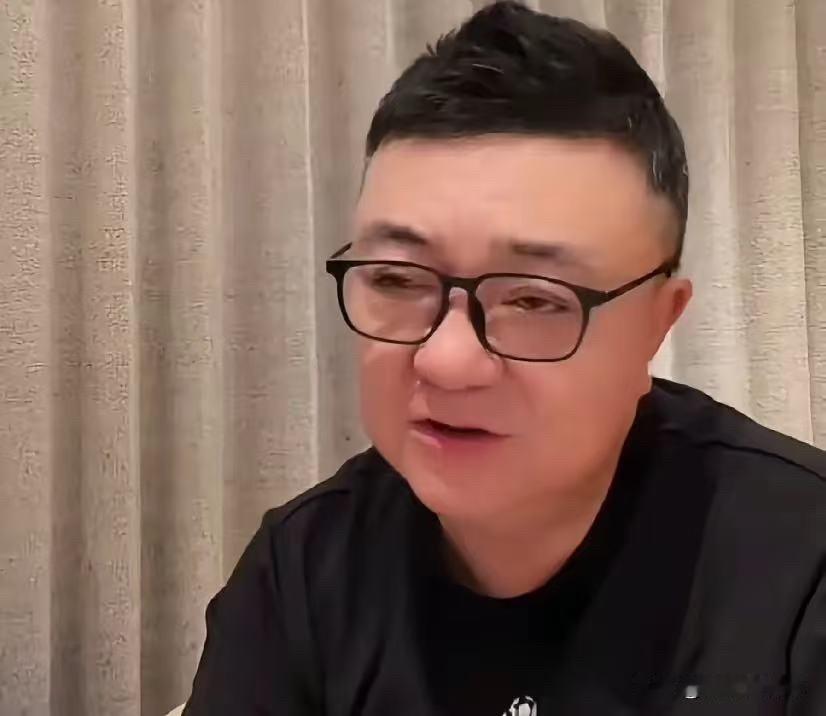 基利安这事，把2034杯架在火上烤了。一场小学生足球赛，3.1万人现场看