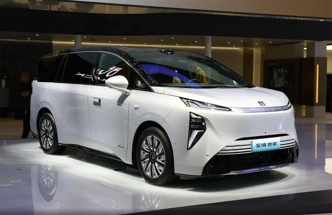 别克全新MPV至境世家上市别克全新大7座插电混动MPV至境世家将于12月5日上市