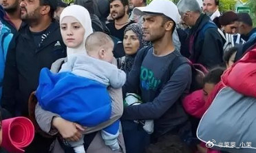 三十年前的瑞典堪称欧洲典范，人均GDP达3.2万美元，比美国高出18%，社会安定