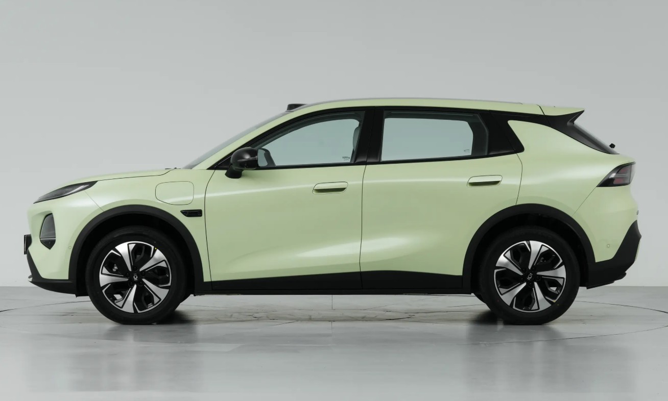 这三款车，你会怎么选？元UP，纯电续航301km，7.48万起，快充...