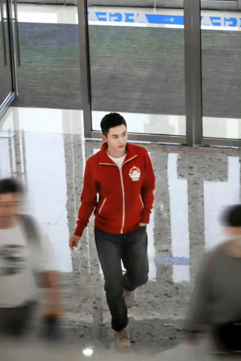 龚俊cpf仿佛幼儿园开学了龚俊cpf