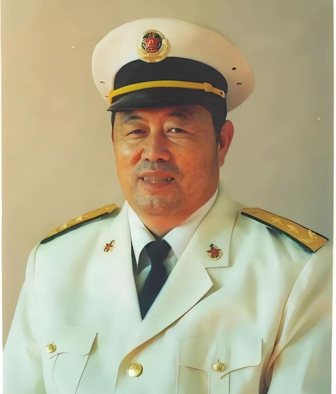 87岁的原南海舰队司令员王永国走了，让人意外的是，他这个中将的子女都是普通人，没