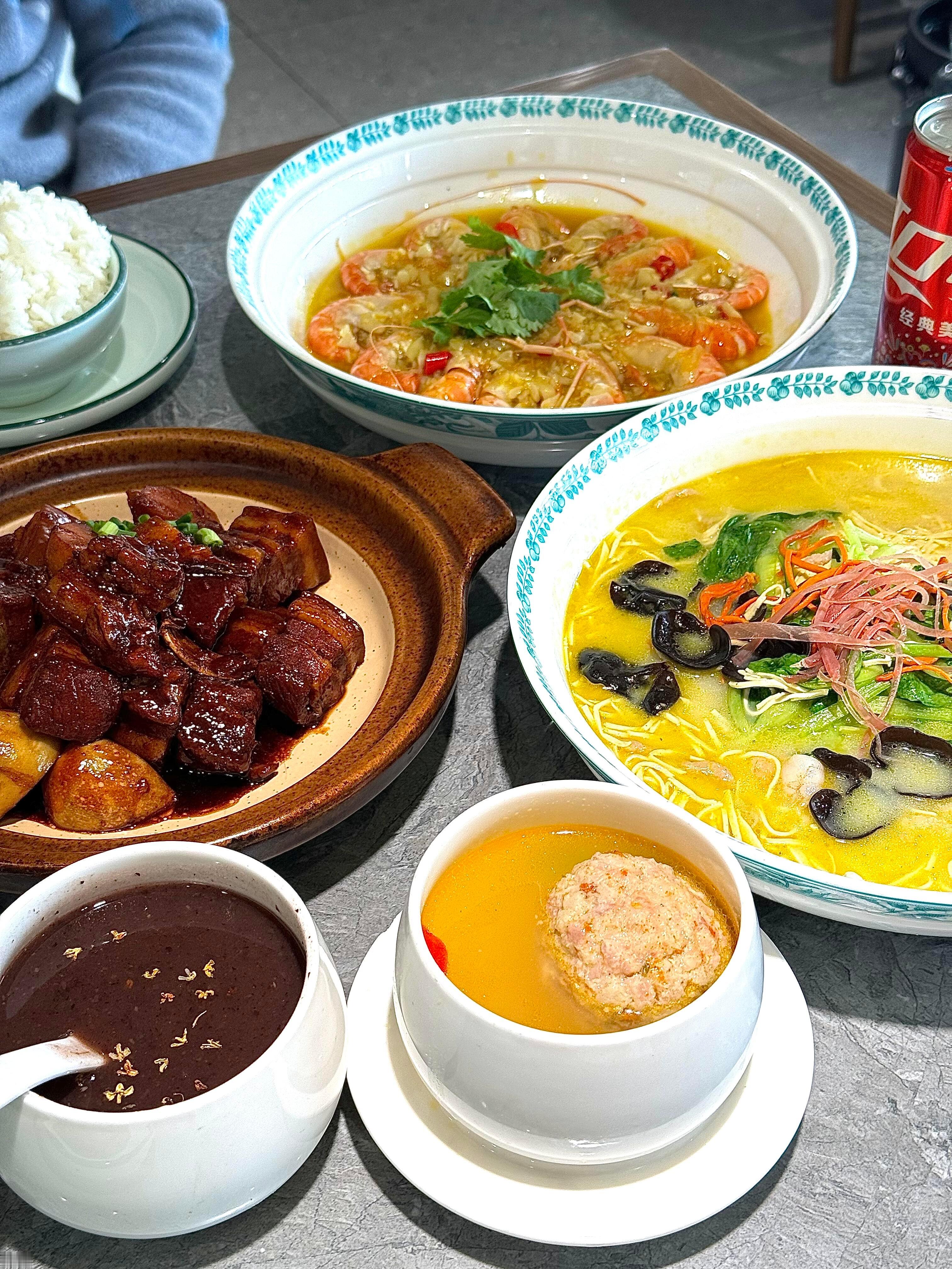 突然意识到会做饭的人有多厉害彻底读懂中式烹饪的深厚含金量！大厨们推着食材前行，低