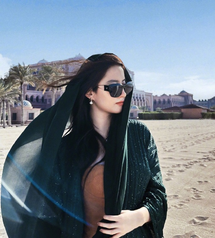 刘亦菲，旅行的时候我更喜欢叫你本来的名字：安风