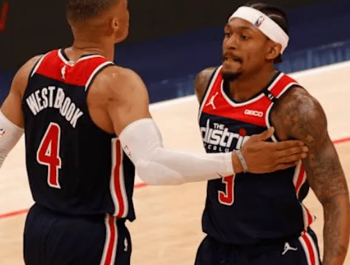 NBA常规赛，快船102-115不敌太阳。本场比赛，布拉德利-比尔首发登场19分